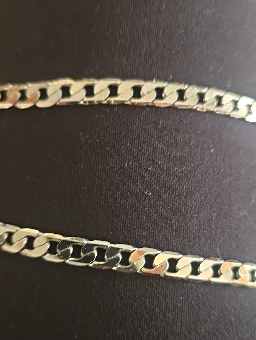 N/A silver tone